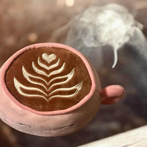 Squishmallows Sweet Emery Coffee Latte - Picture 3 of 4